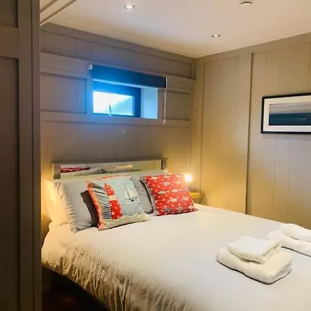Maisie Ryan's Apartment *