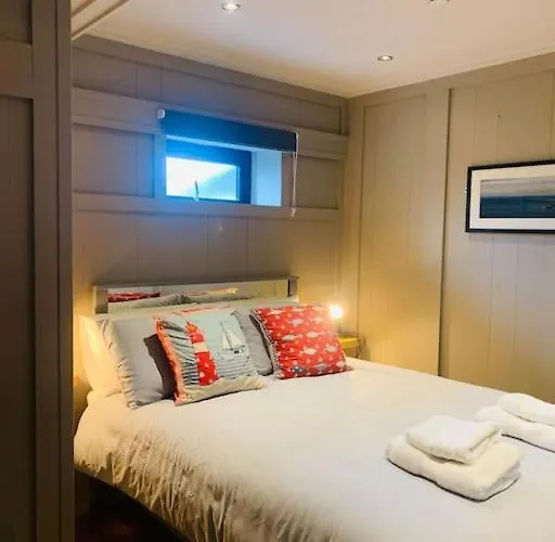 Maisie Ryan's Apartment *